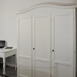 Sol Leone Apartman *