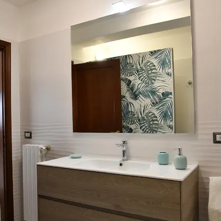 Apartment Sol Leone *